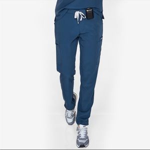 FIGS yola skinny scrub pants - xs - dark harbor